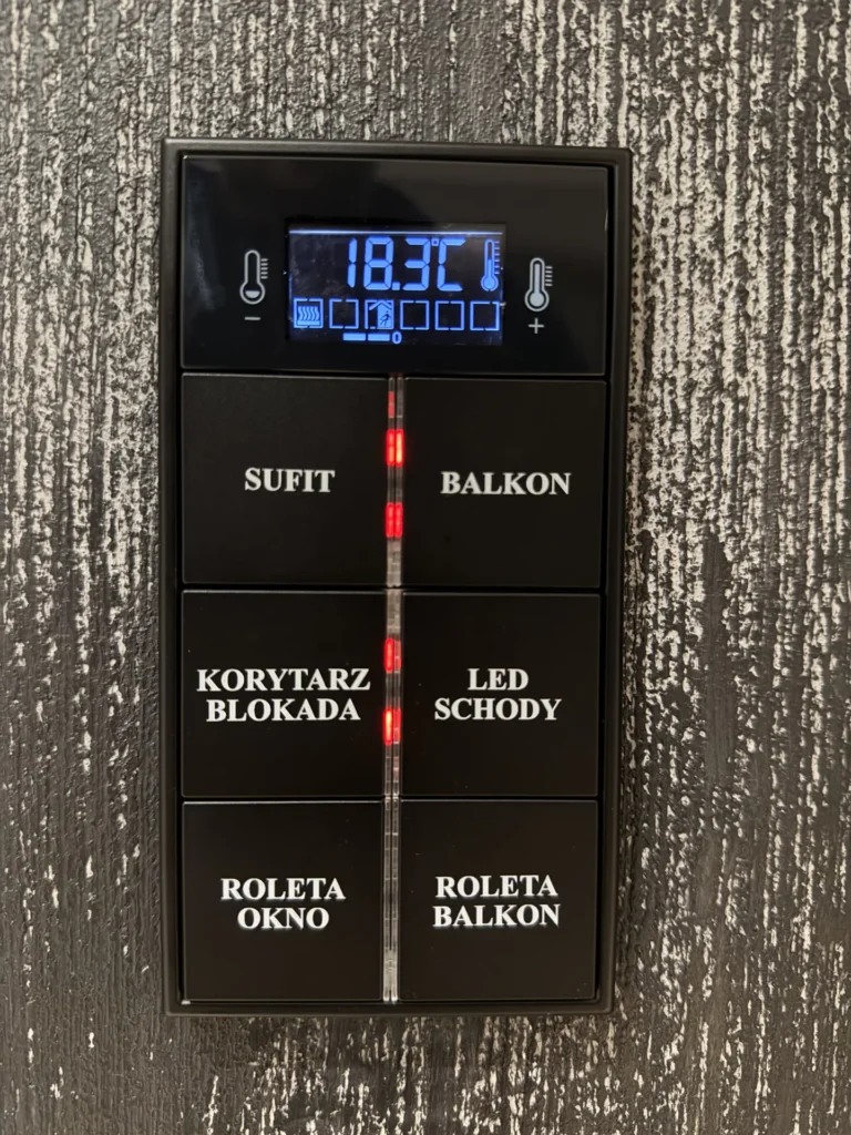 Panel sterujący KNX Jung ze sterowaniem temperaturą – Bytom