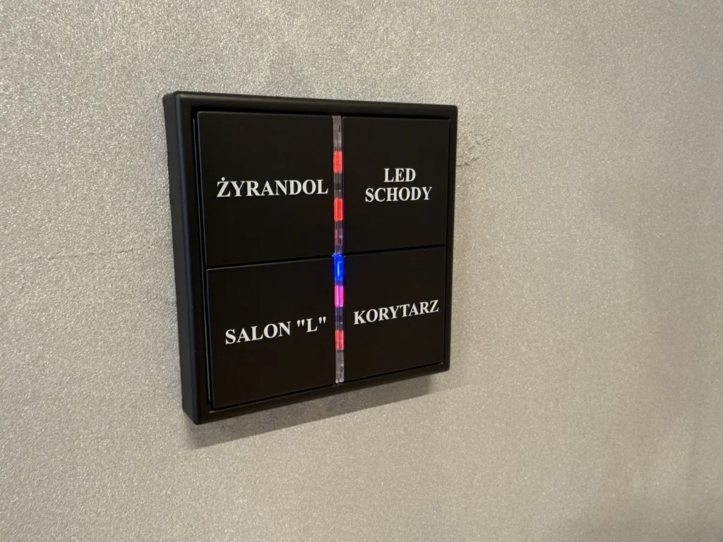 Panel sterujący KNX Jung do sterowania światłem i ledami – Bytom
